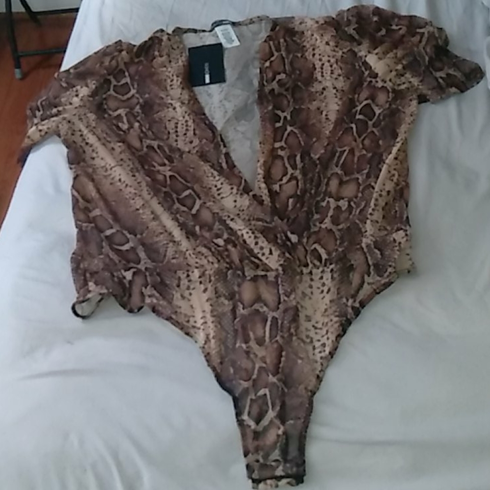 Fashion Nova bodysuit